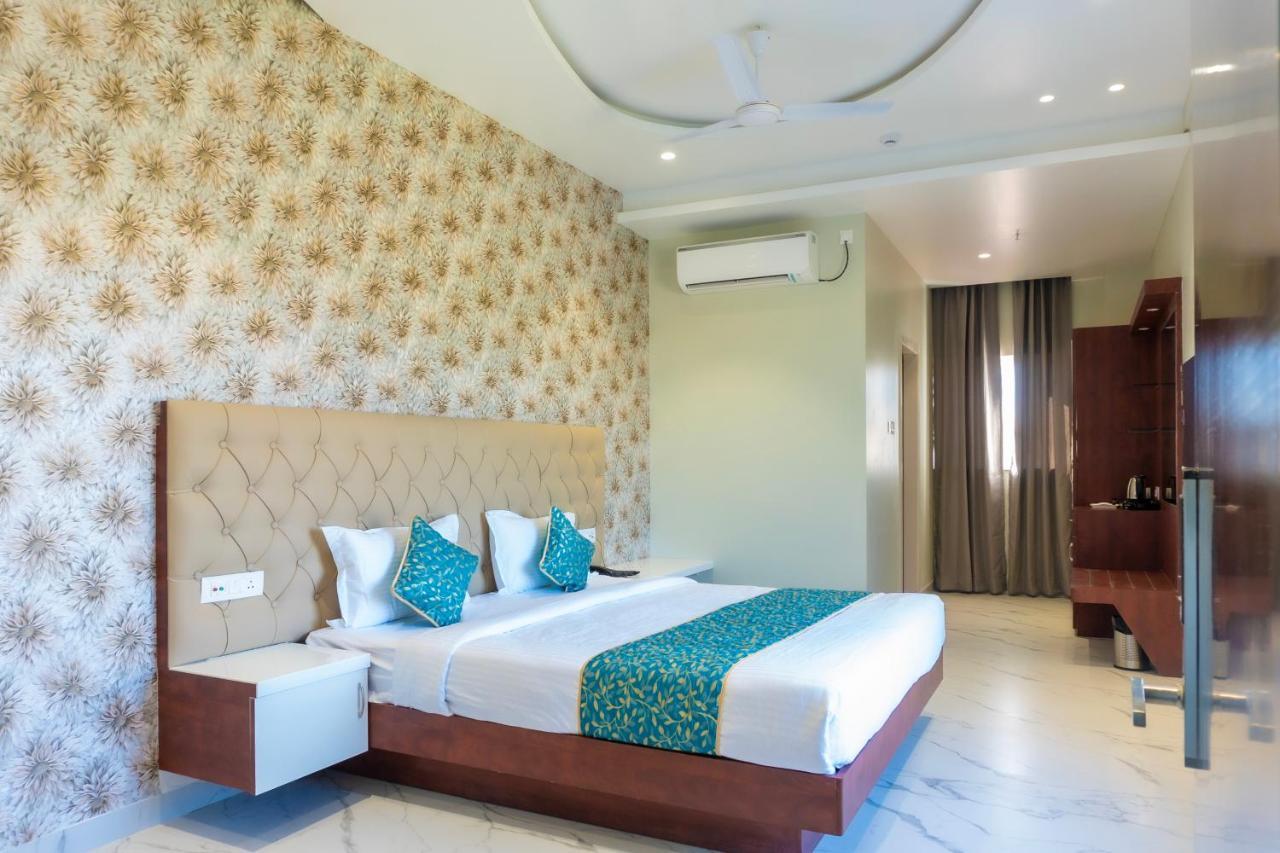 The Kamoda Resort Ambikāpur Zewnętrze zdjęcie